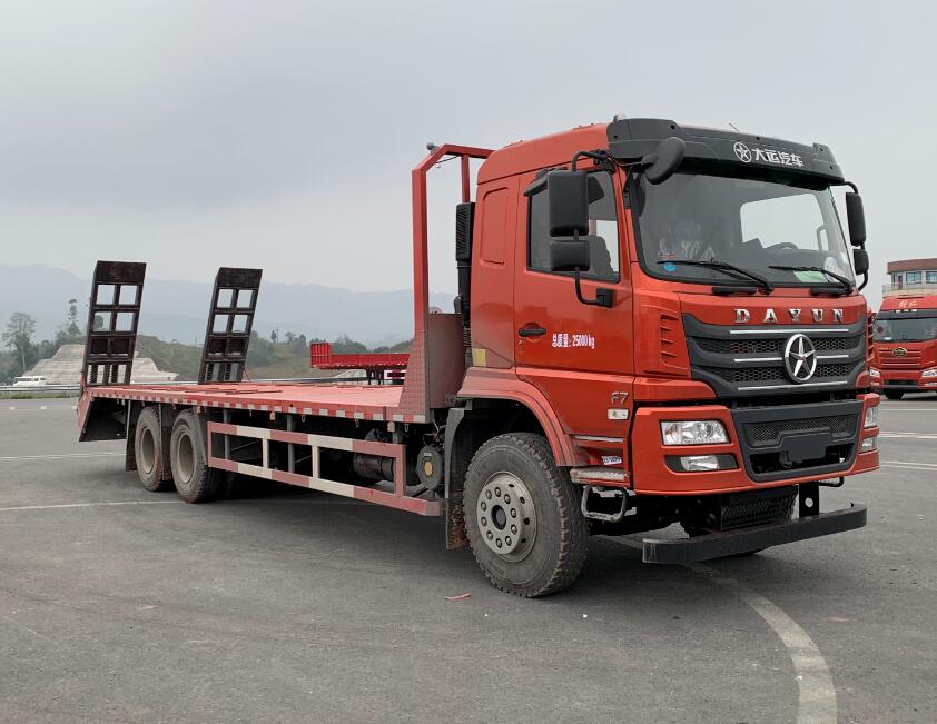 品牌三橋挖機拖車